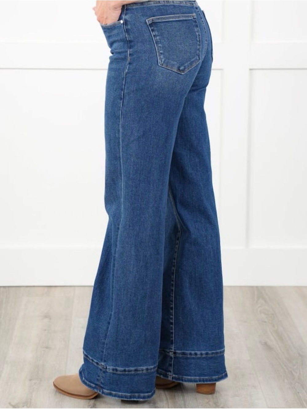 High-Rise Wide Leg Jeans in Deep Blue